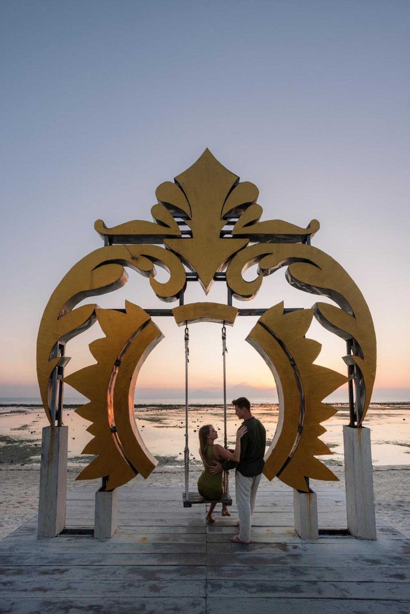 Ombak Sunset Ξενοδοχείο Τζίλι Τραγουανγκάν Εξωτερικό φωτογραφία